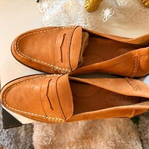 Sperry | Seaport Penny Leather Loafer | Medium Beige